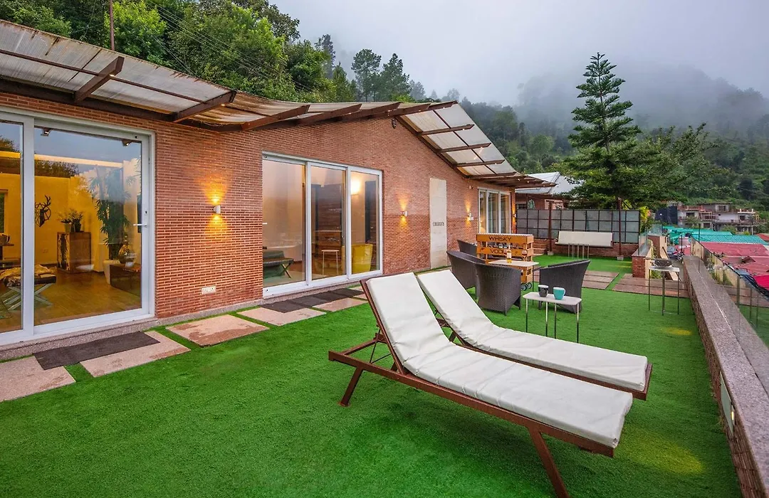 Stayvista At Oberoi'S Chalet-1